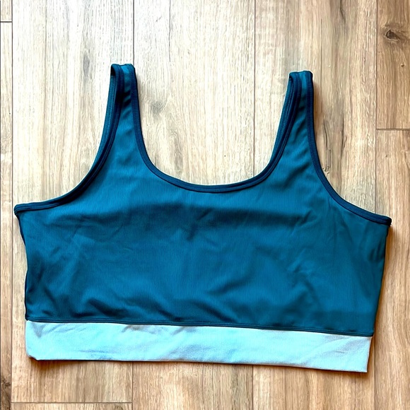 Nike Dri-Fit Ribbed Shelf Sports Bra - Picture 1 of 5